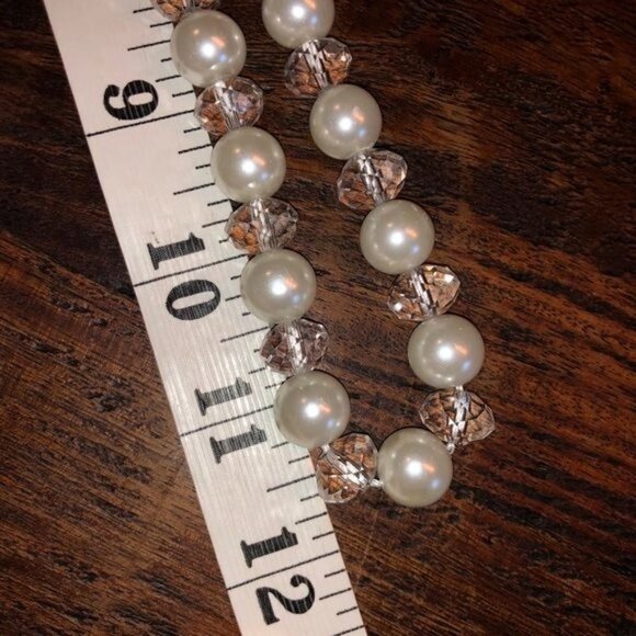 Vintage Chunky Pearl and Crystal Necklace 24inch - Picture 4 of 6
